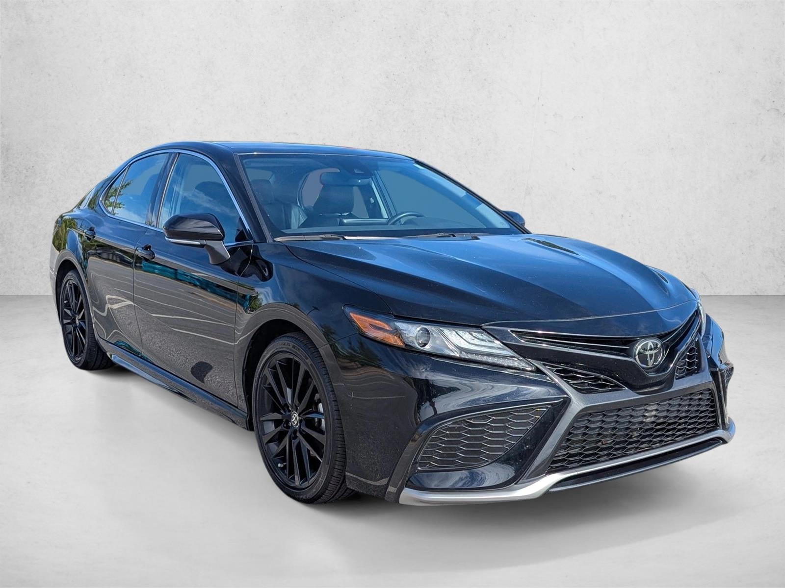 2023 Toyota Camry XSE photo 2