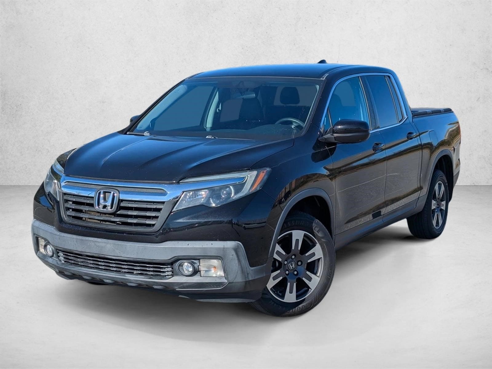 2017 Honda Ridgeline RTL's photo