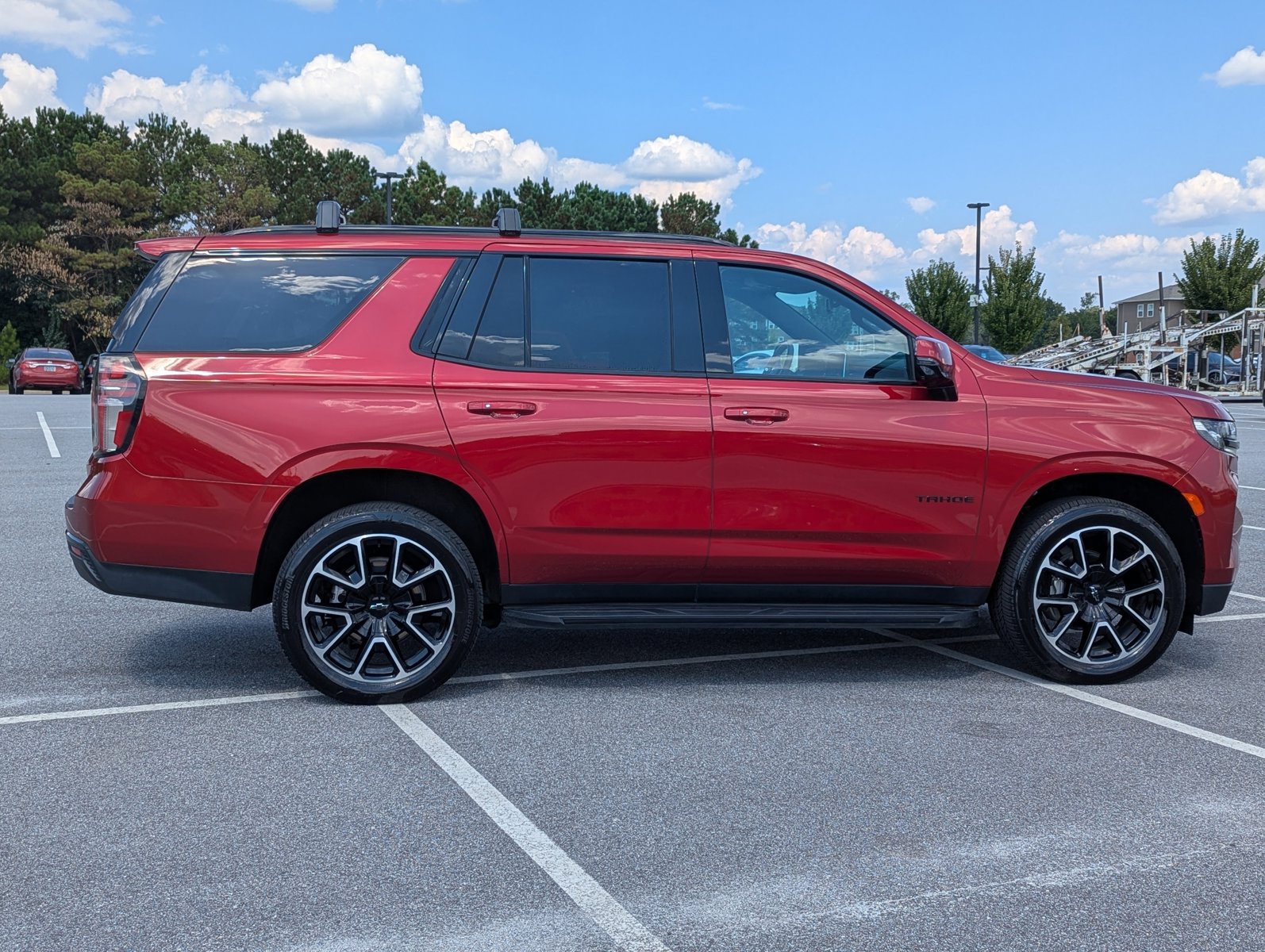2024 Chevrolet Tahoe RST photo 4