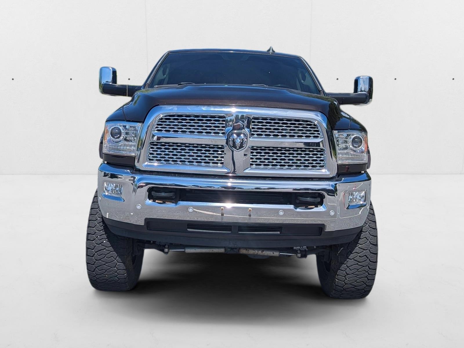 2017 Ram 2500 Laramie photo 2