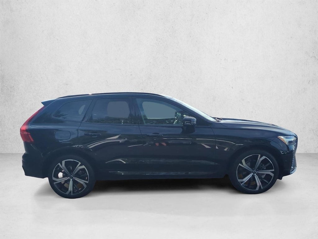Used 2024 Volvo XC60 B5 Ultimate Dark SUV