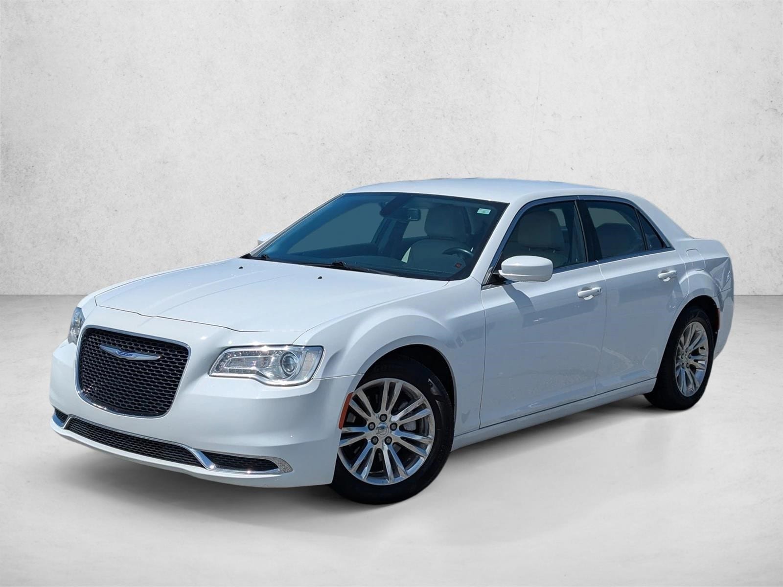 2019 Chrysler 300