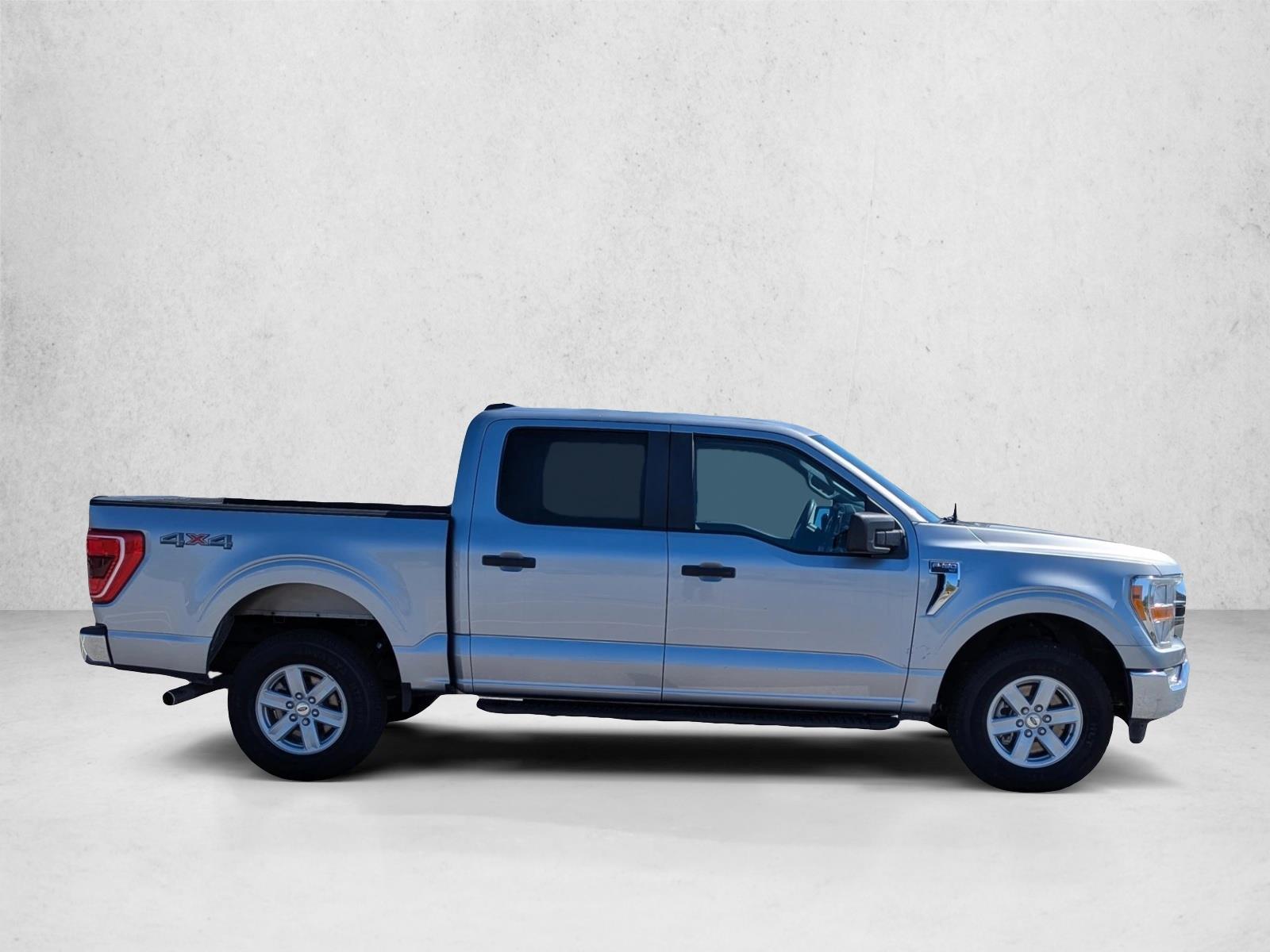2022 Ford F-150 XLT photo 4