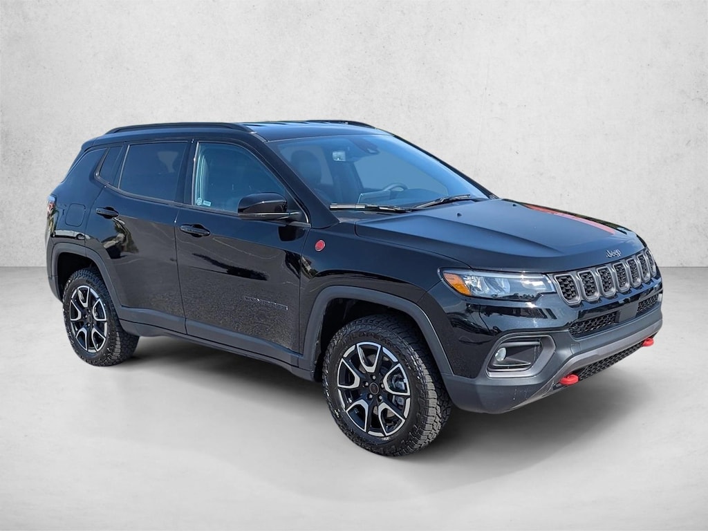 Used 2026 Jeep Compass Trailhawk SUV