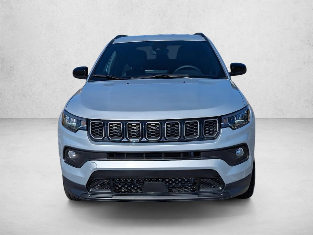 Used 2025 Jeep Compass Latitude SUV