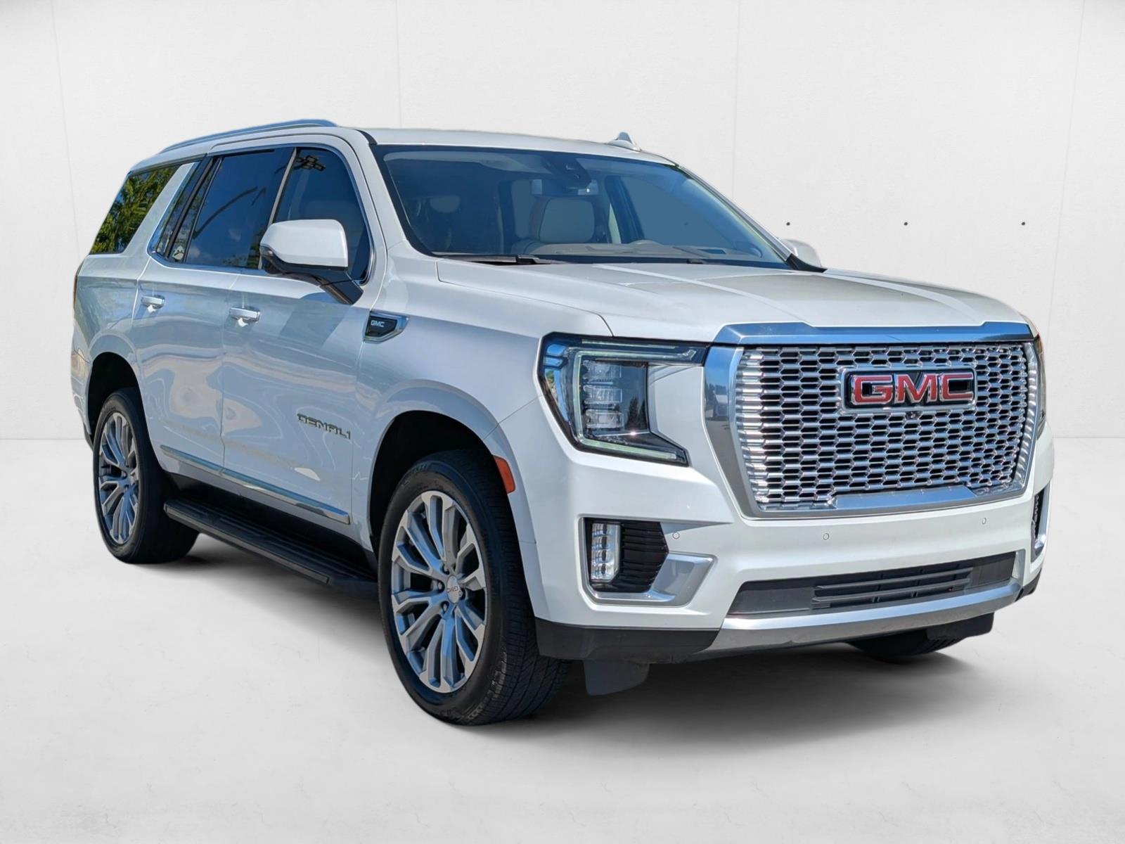 2021 Gmc Yukon Denali photo 3