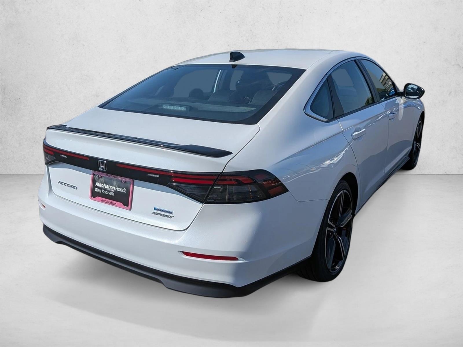 2025 Honda Accord Hybrid Sport photo 2