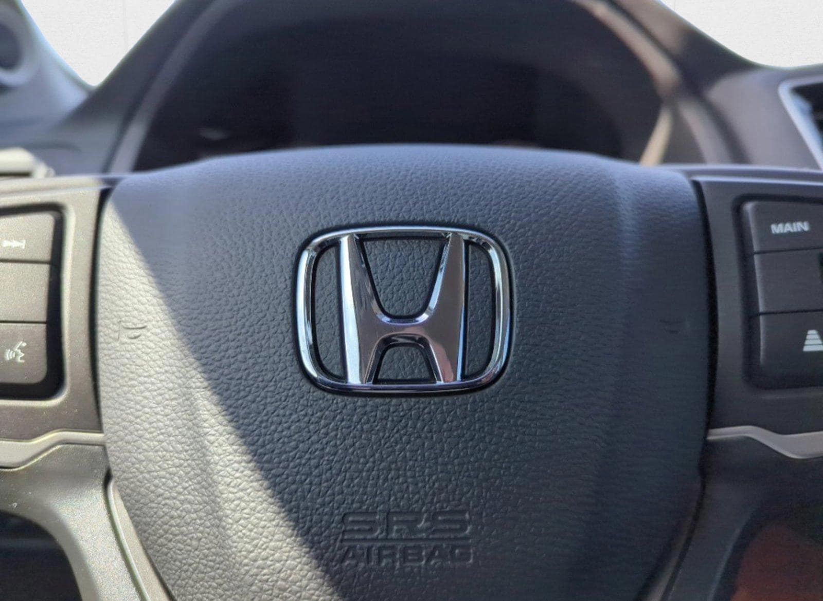 2025 Honda Ridgeline Sport - Photo 14