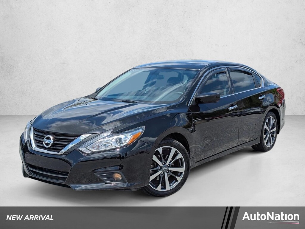 Used 2017 Nissan Altima 2.5 SR Sedan