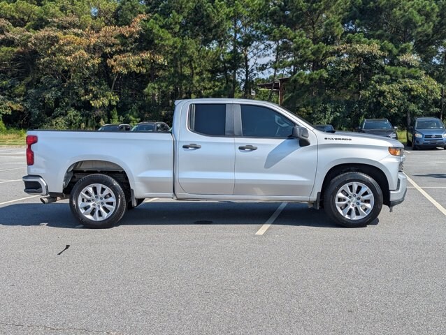 2019 Chevrolet Silverado 1500 Custom photo 4