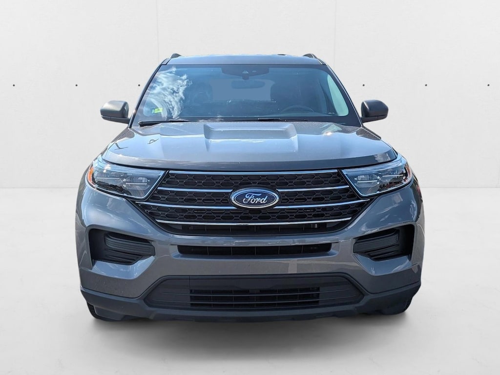 Used 2024 Ford Explorer XLT SUV