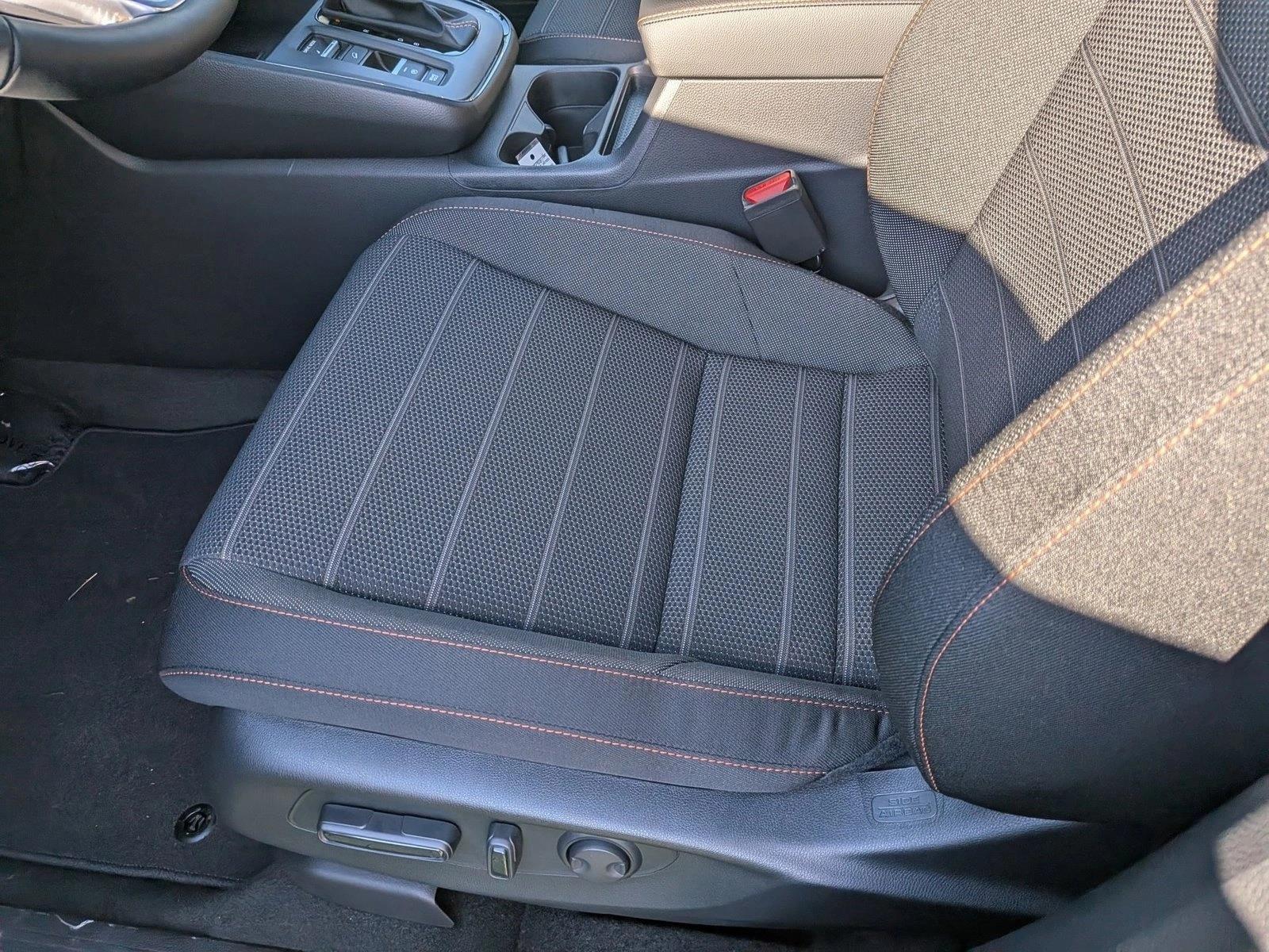 2026 Honda CR-V Hybrid Sport photo 4