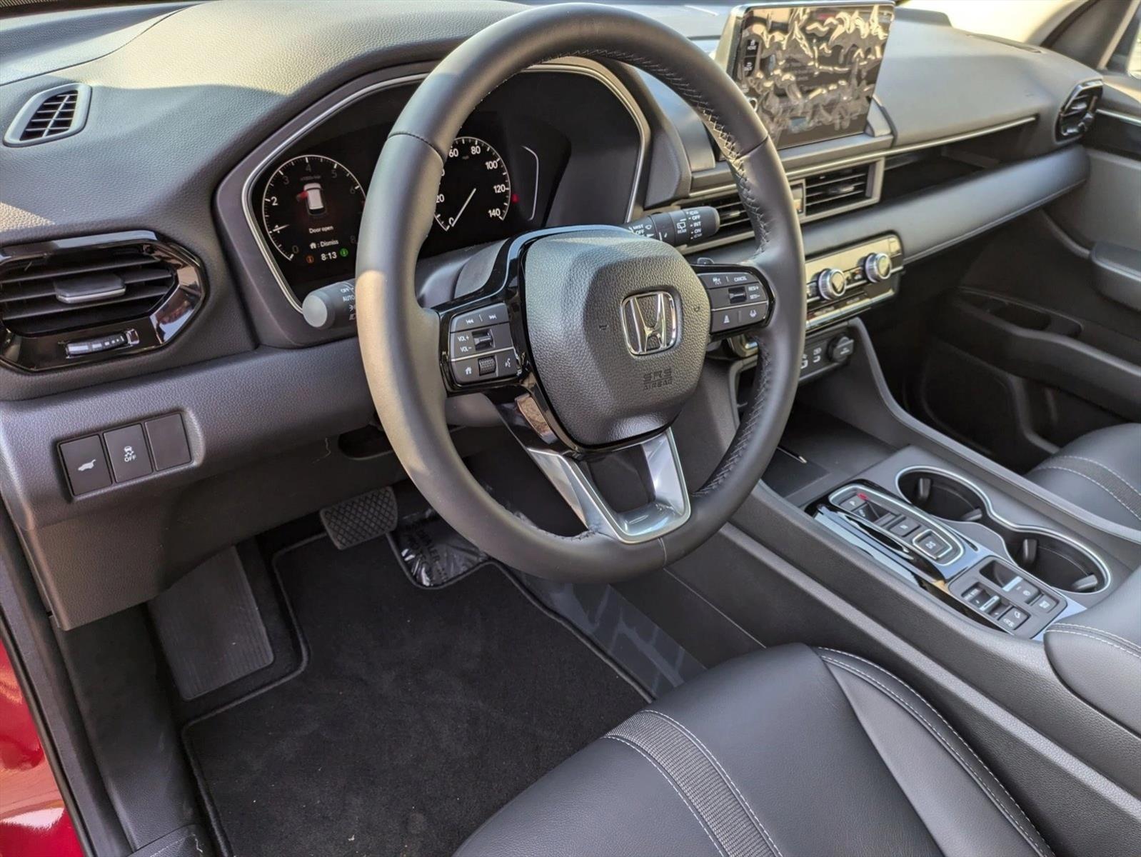 2025 Honda Pilot Touring photo 3