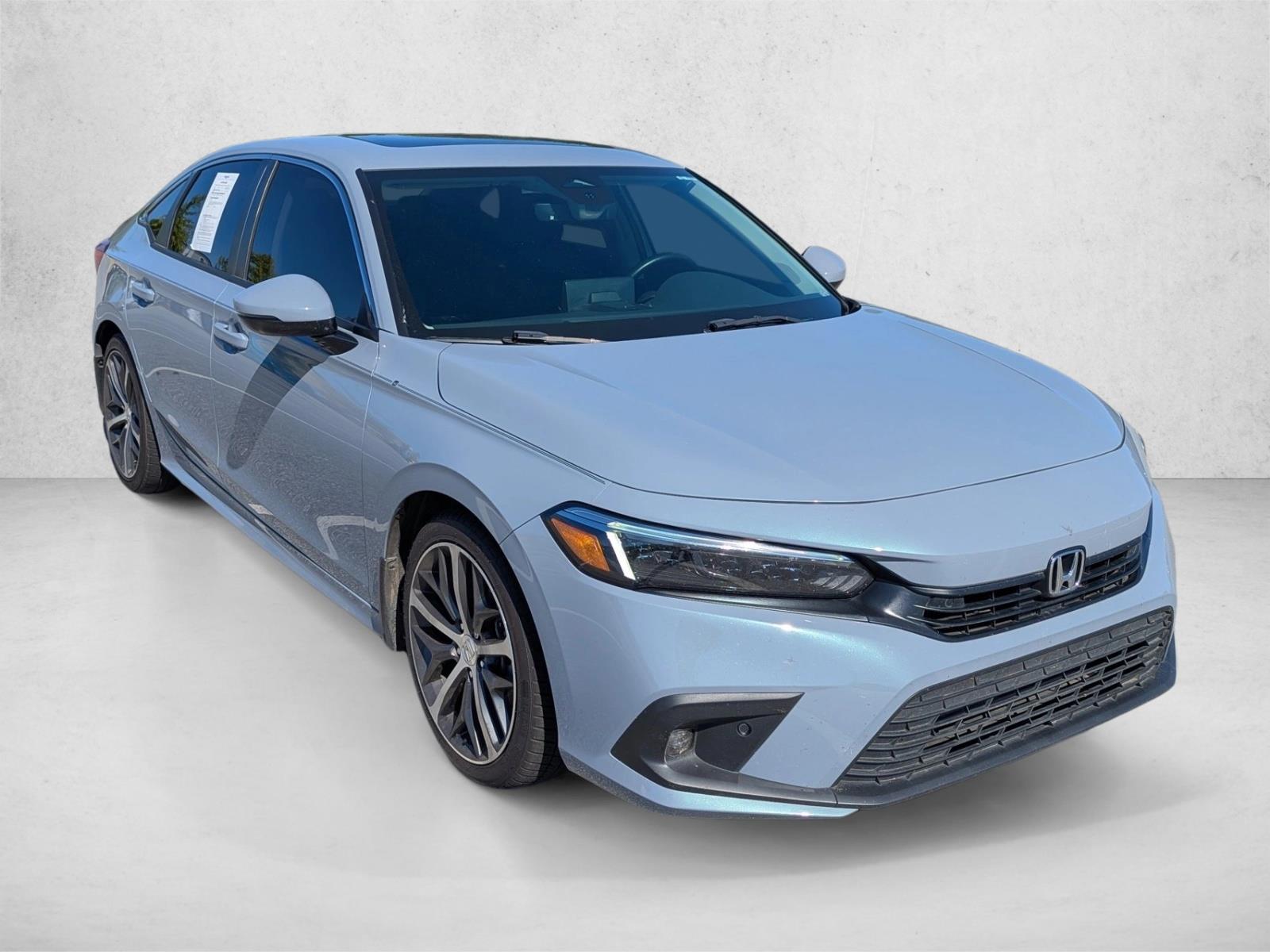 2024 Honda Civic Touring photo 3