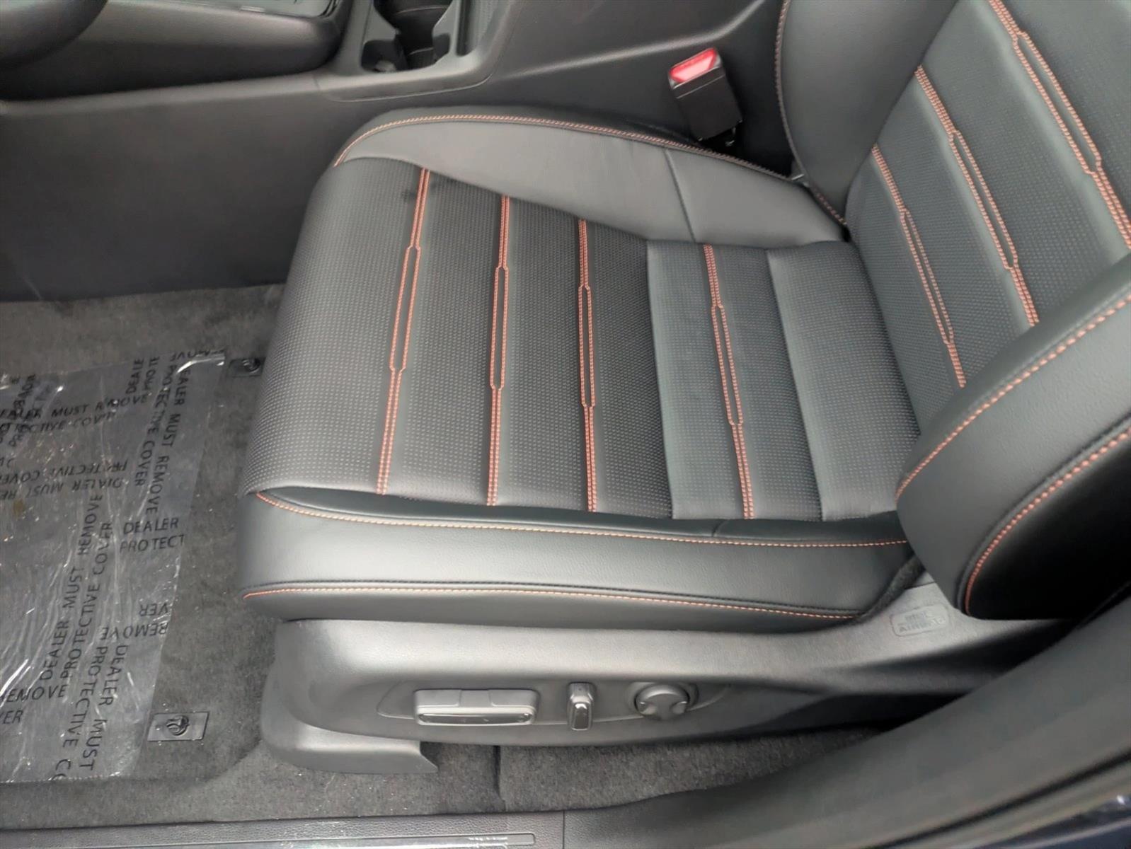 2026 Honda CR-V Hybrid Sport Touring photo 3
