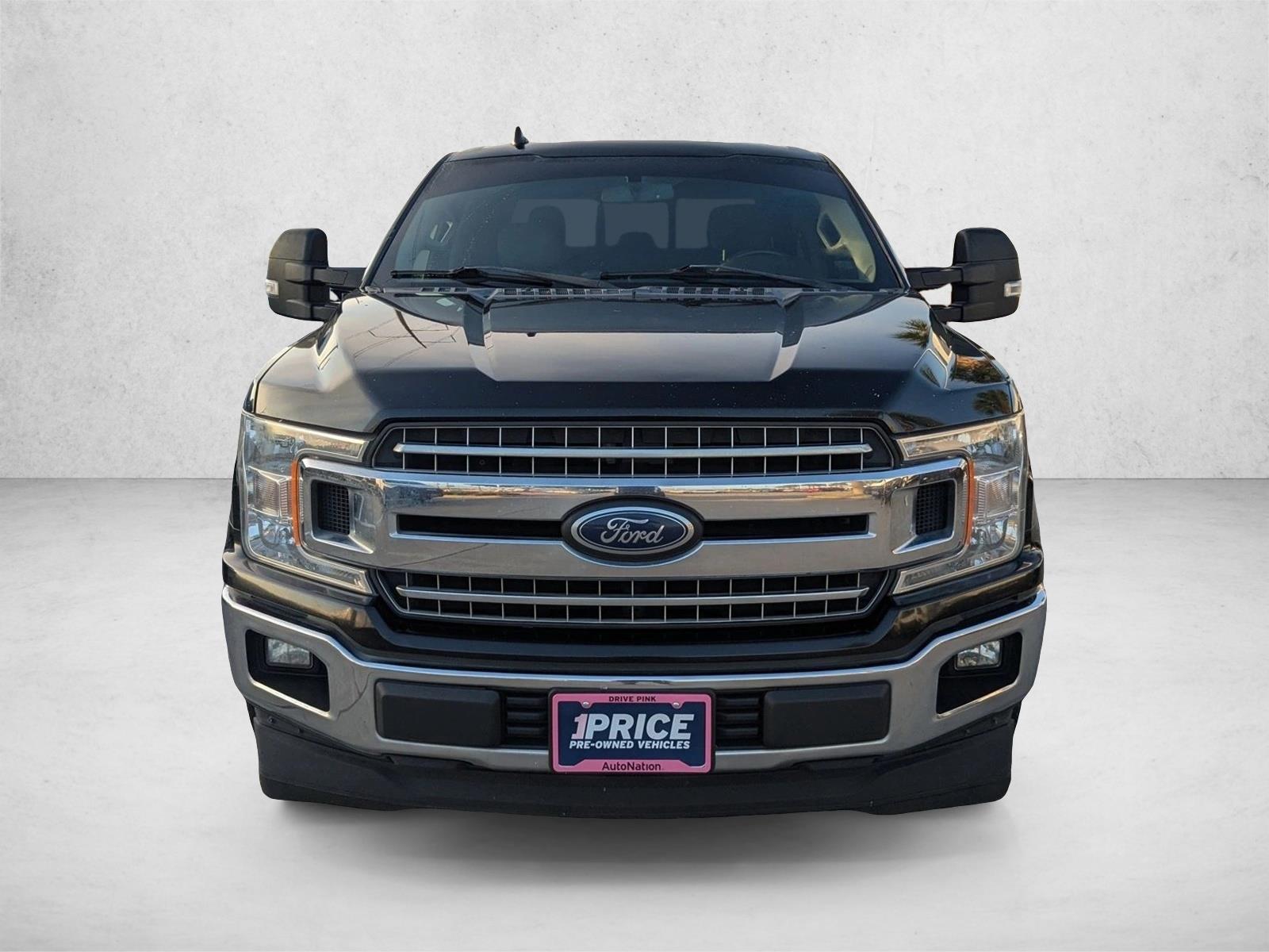 2018 Ford F-150 XLT photo 2