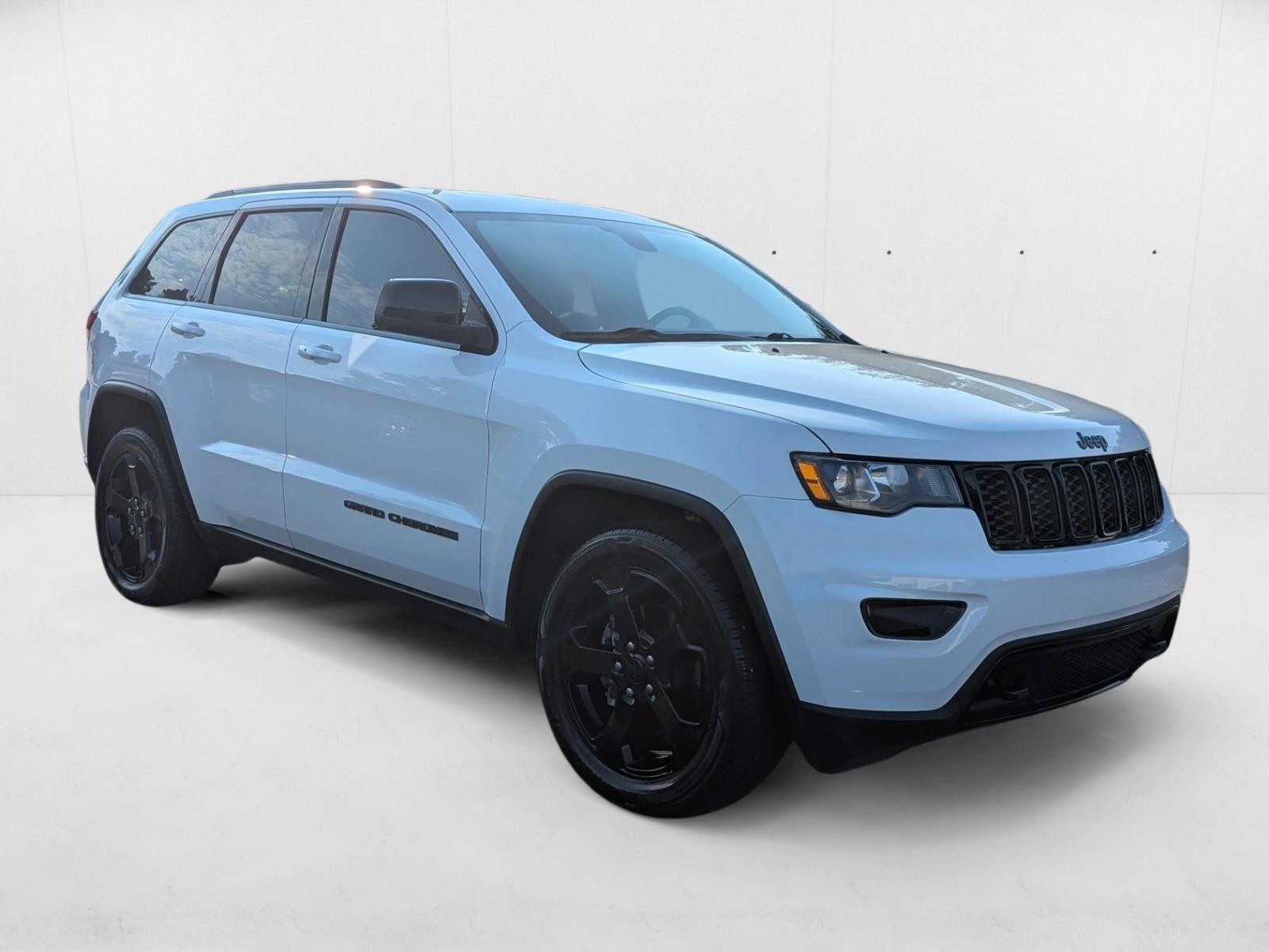 2019 Jeep Grand Cherokee Laredo Upland photo 3