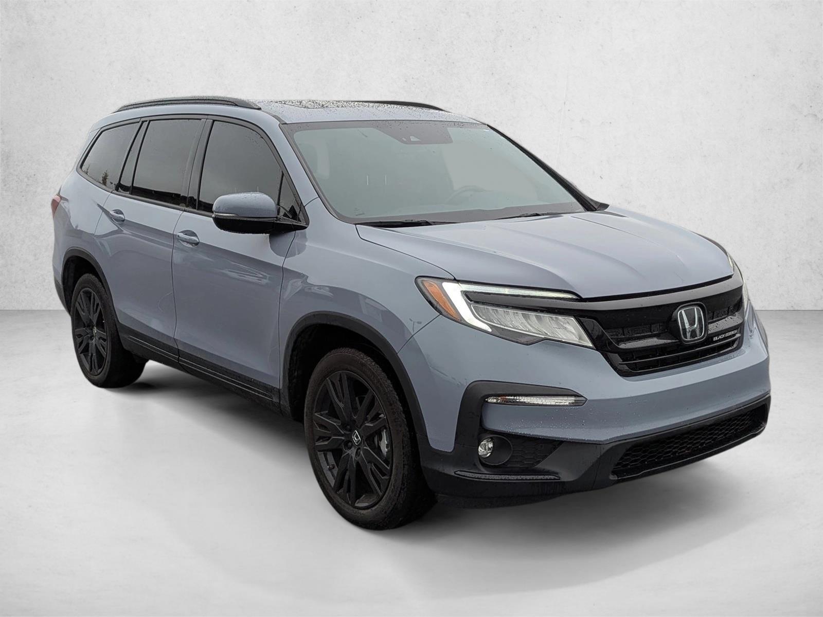 2022 Honda Pilot Black Edition photo 2