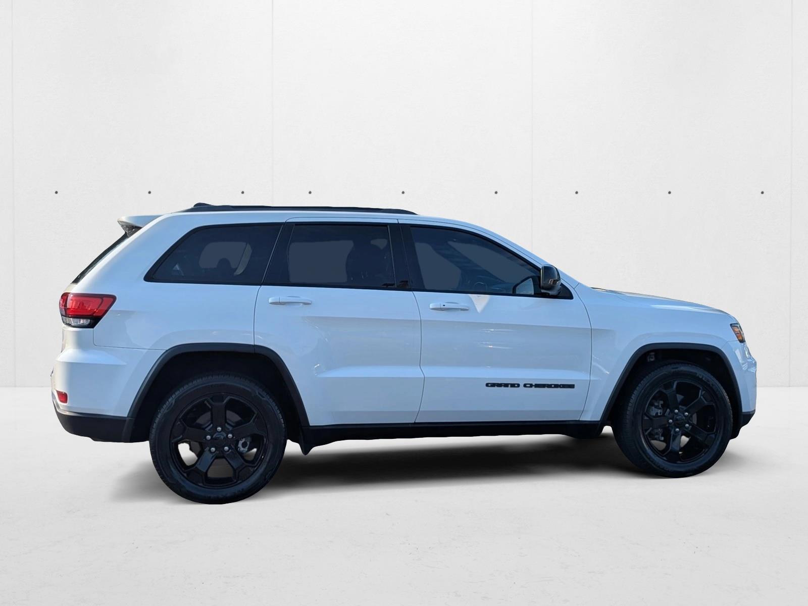2019 Jeep Grand Cherokee Laredo Upland photo 4