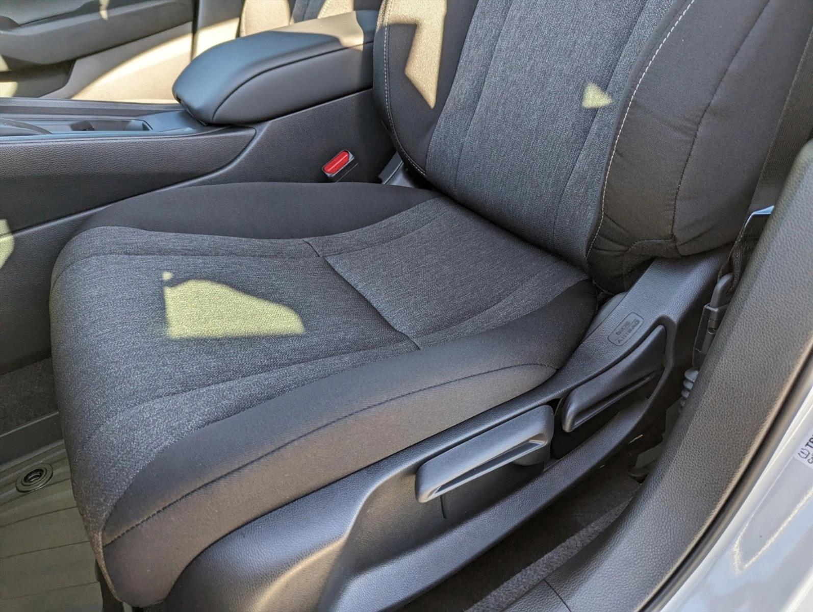 2024 Honda Accord LX photo 3