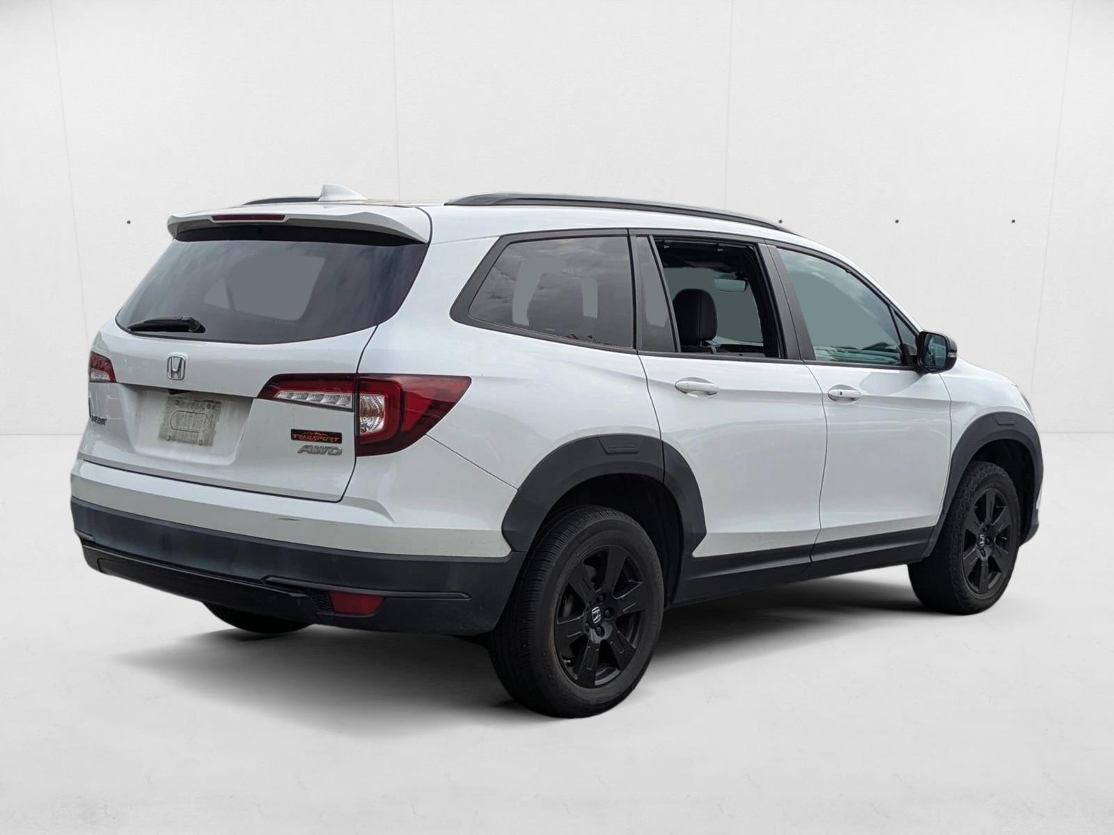 2022 Honda Pilot TrailSport photo 4