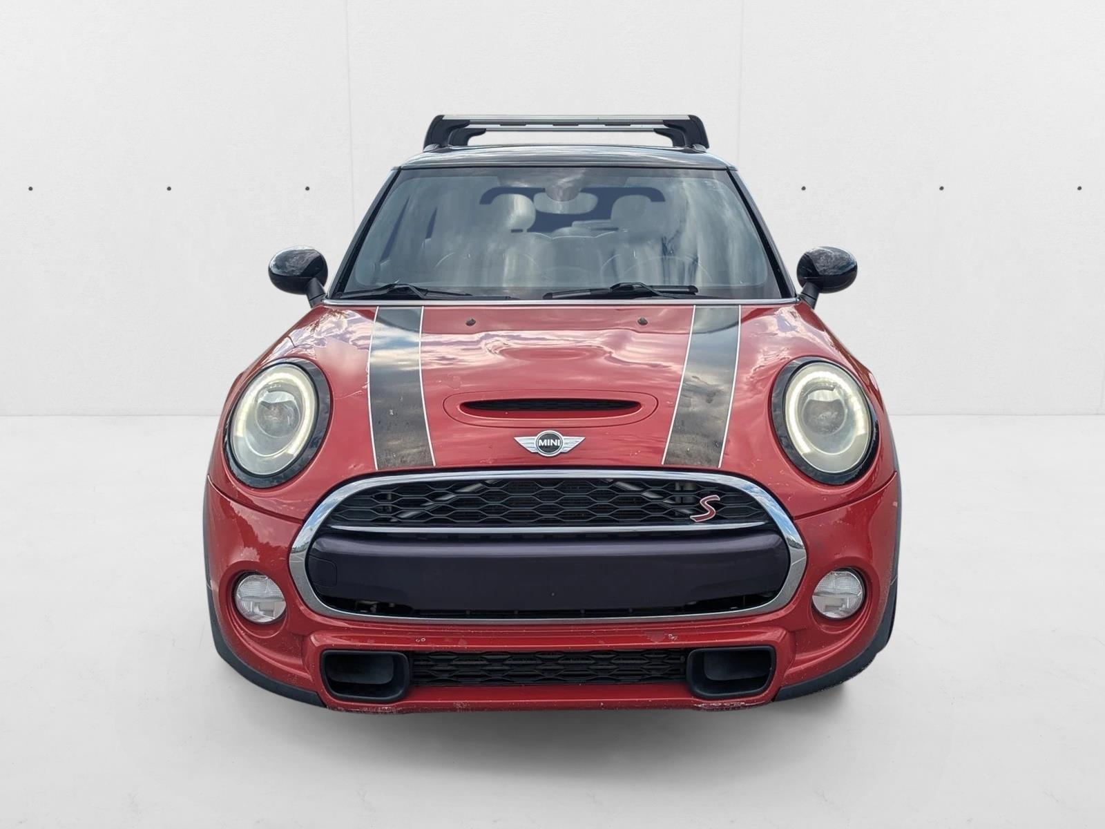 2017 Mini Cooper 2 Door Hardtop S photo 2