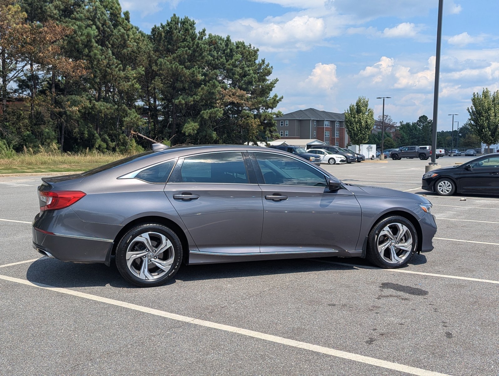 2018 Honda Accord EX-L 2.0T photo 4