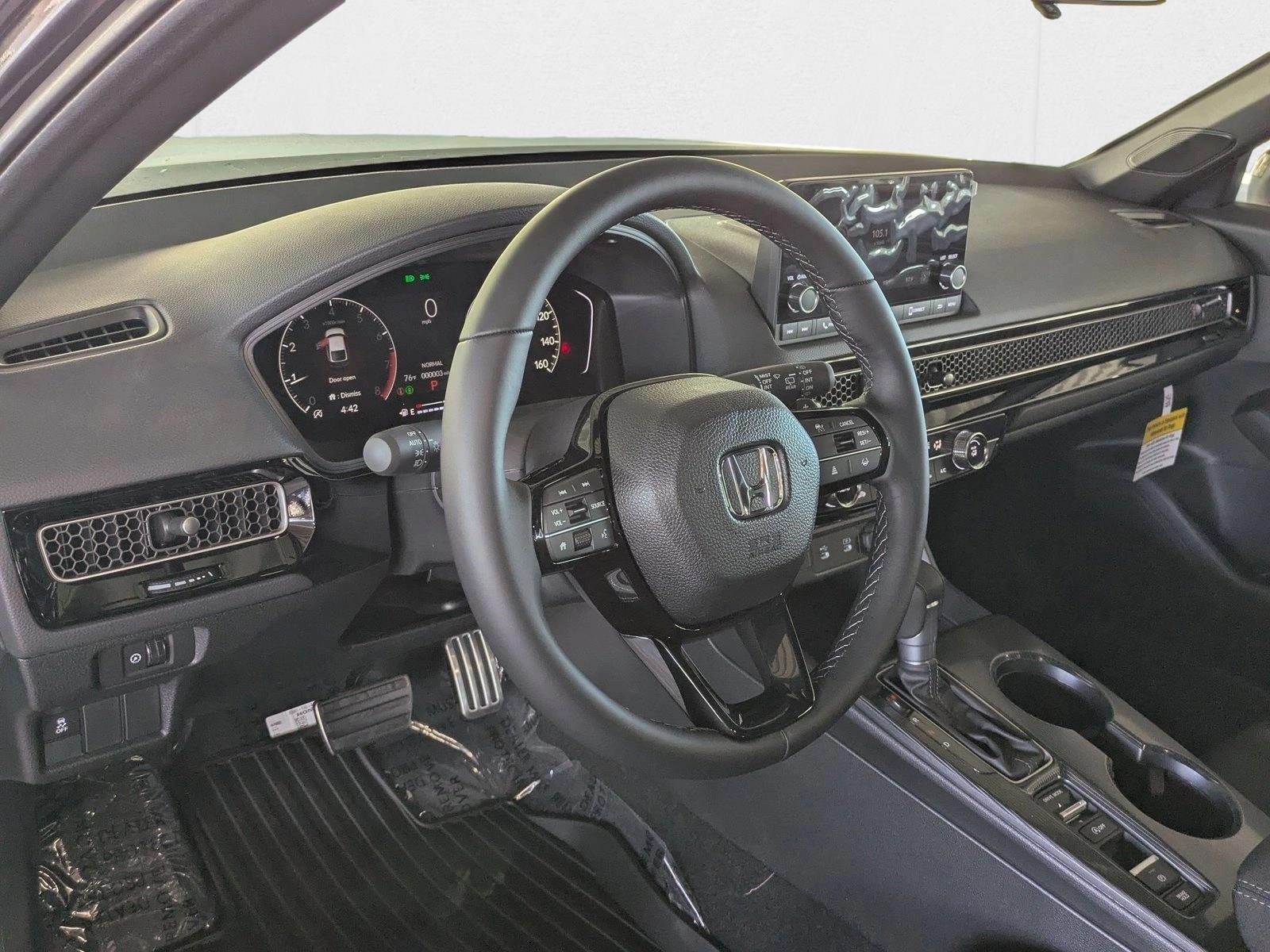 2026 Honda Civic Sport Hatchback photo 2