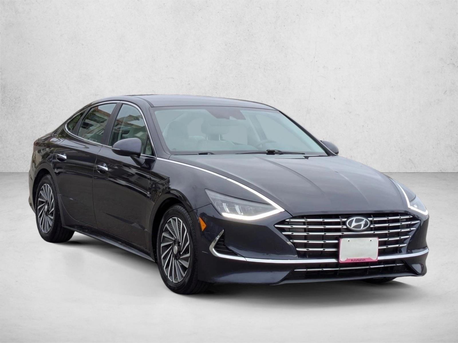 2020 Hyundai Sonata Hybrid SEL photo 3