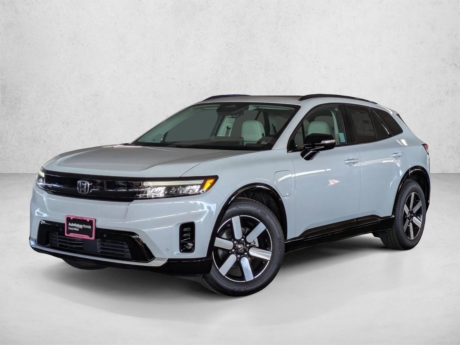 2026 Honda Prologue Touring's photo