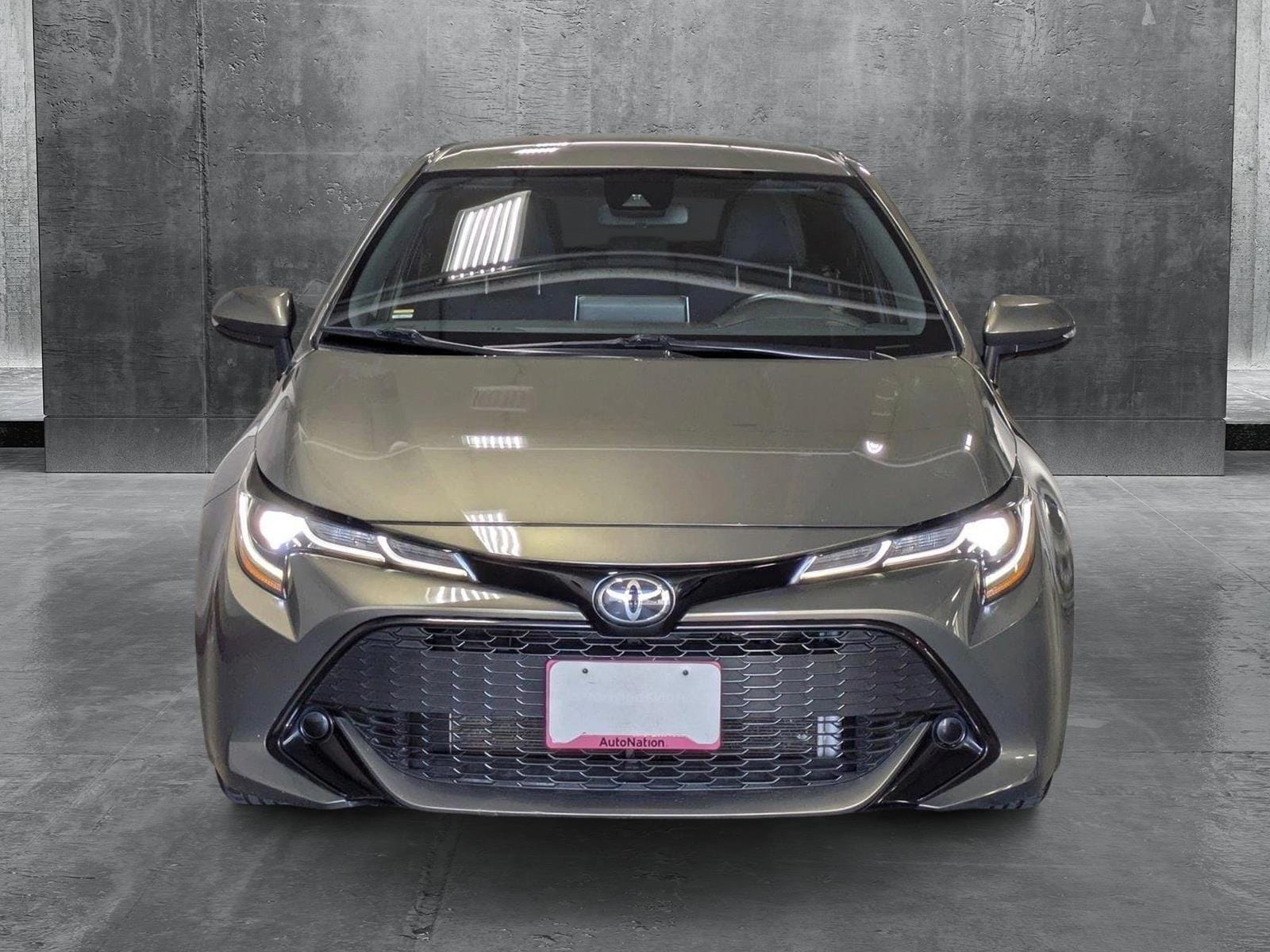 Used 2019 Toyota Corolla Hatchback SE with VIN JTNK4RBE0K3004220 for sale in Costa Mesa, CA