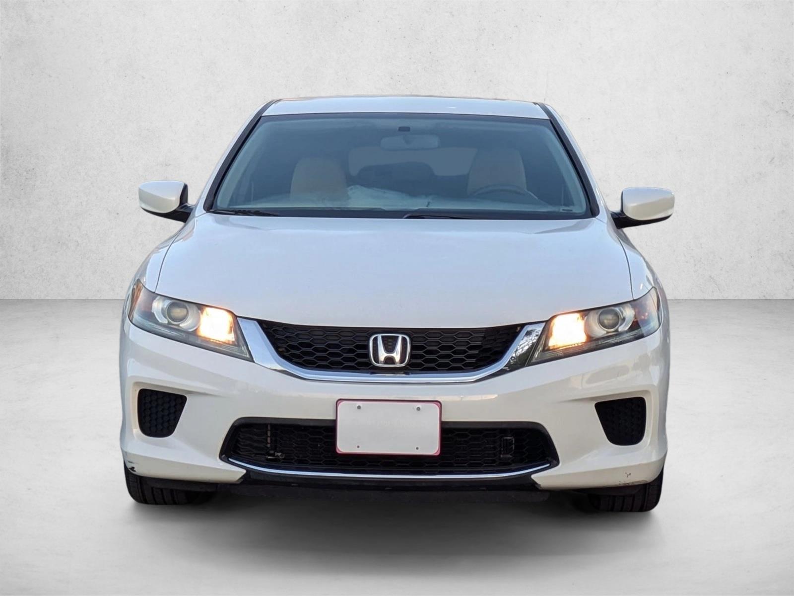 2014 Honda Accord photo 2