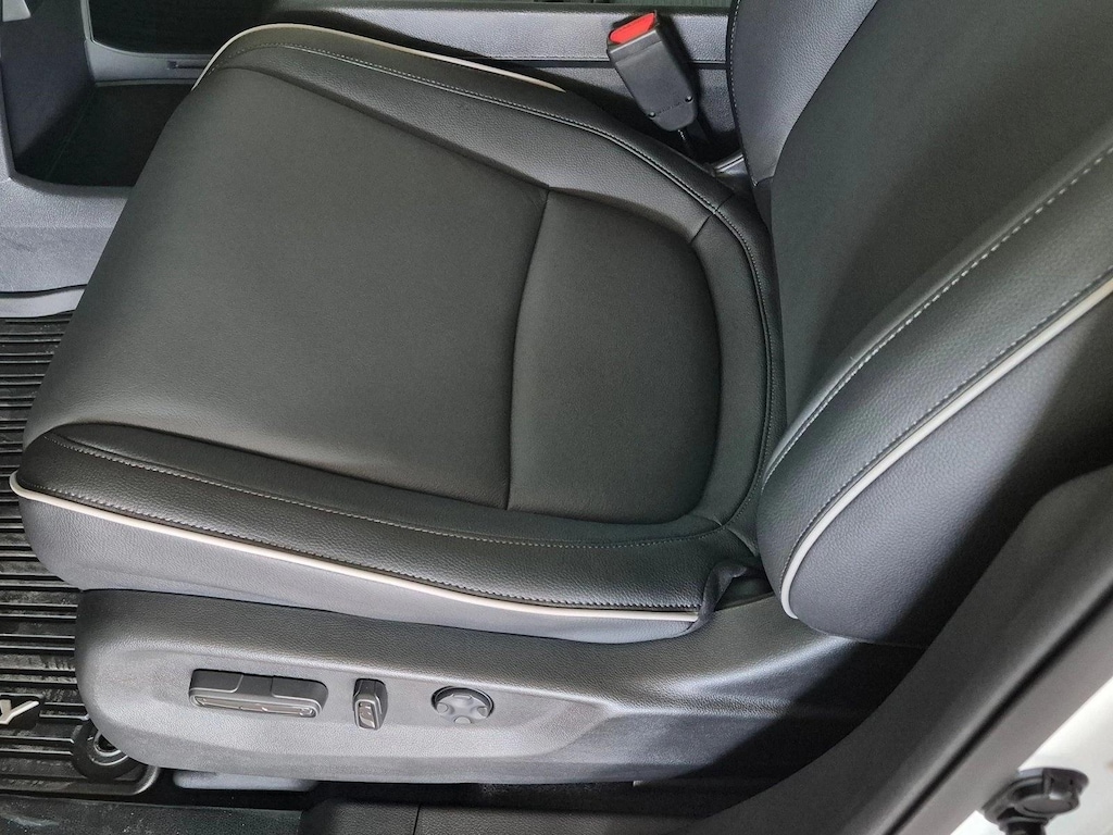 New 2026 Honda Odyssey Touring Van Passenger