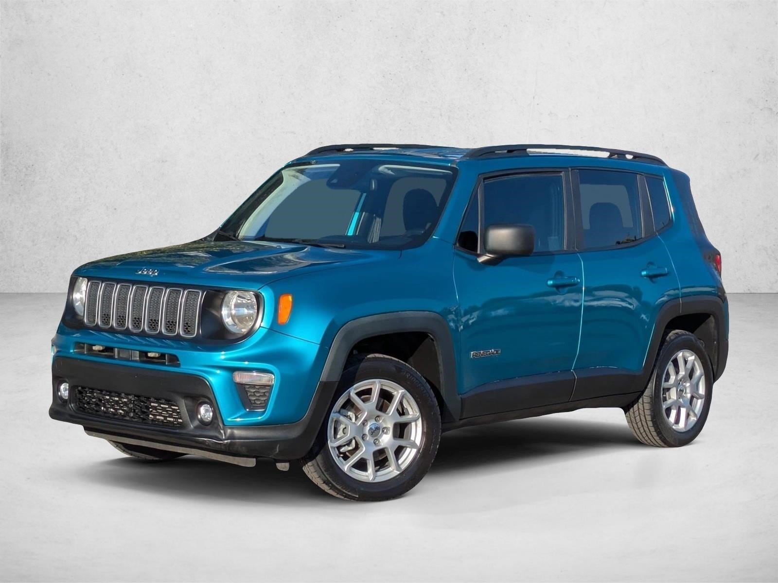 2022 Jeep Renegade Latitude photo 1