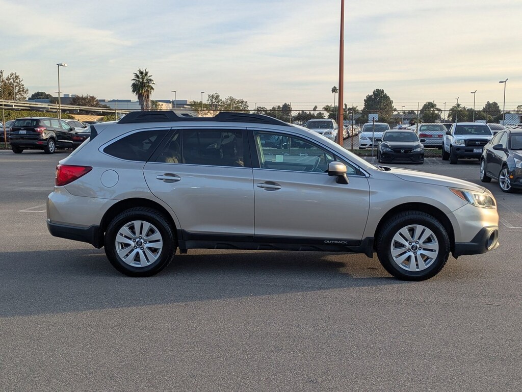 Used 2016 Subaru Outback 2.5i Premium SUV