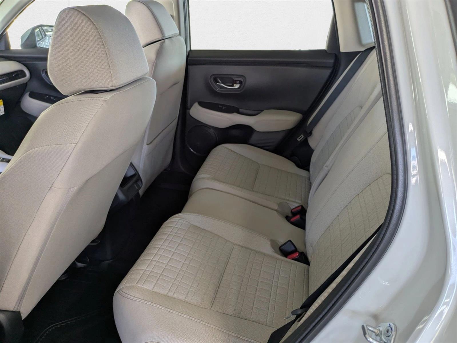 2026 Honda HR-V LX - Photo 15