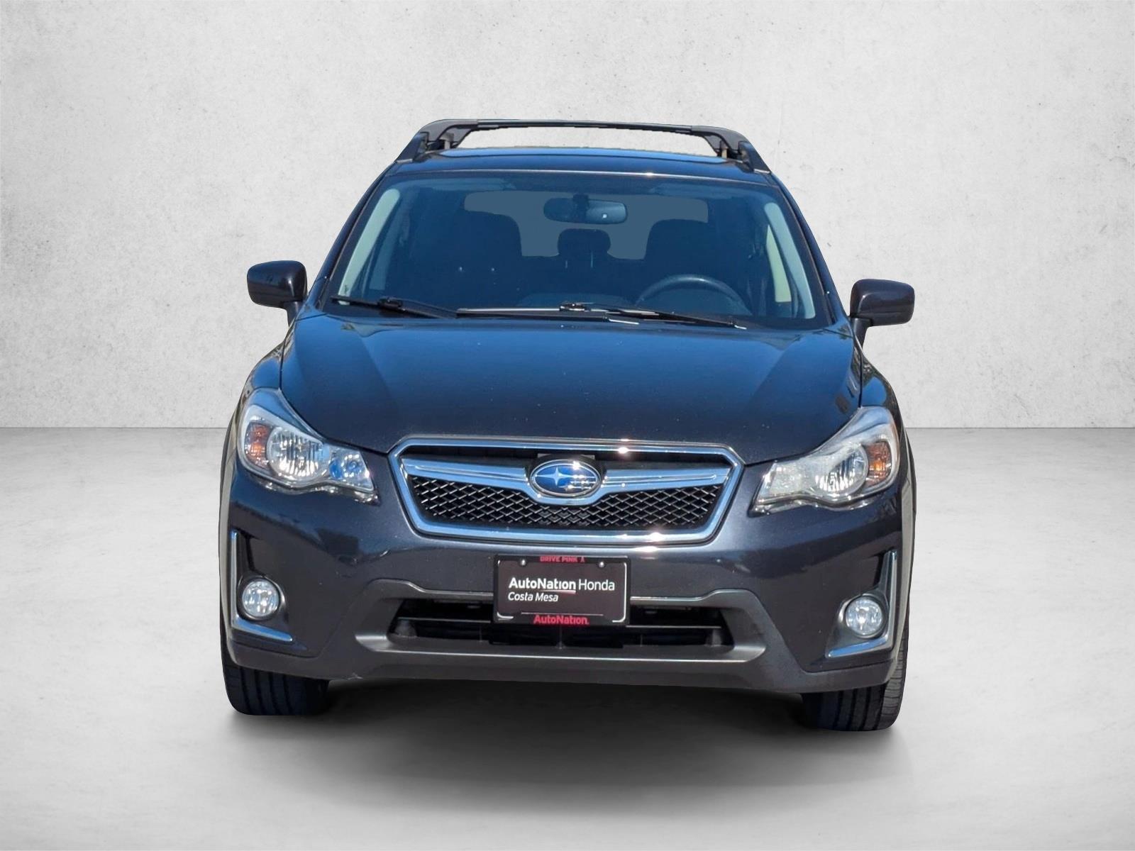 2016 Subaru Crosstrek 2.0i Premium photo 2