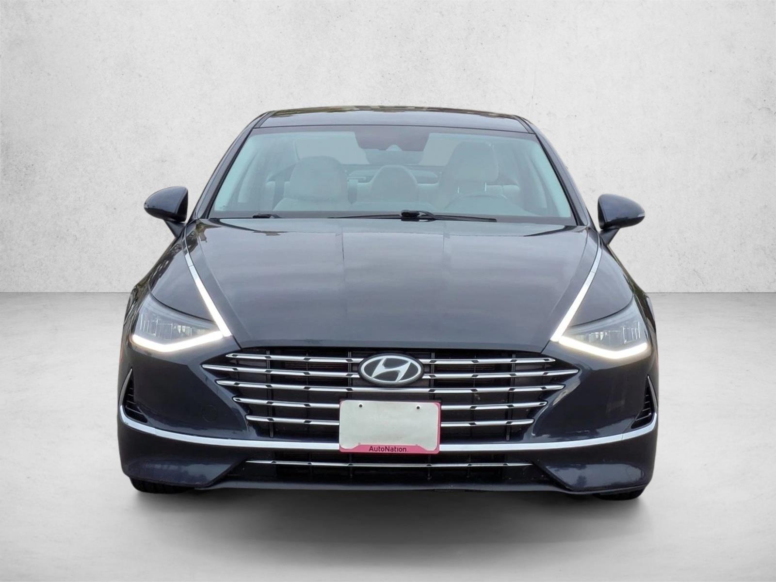 2020 Hyundai Sonata Hybrid SEL photo 2