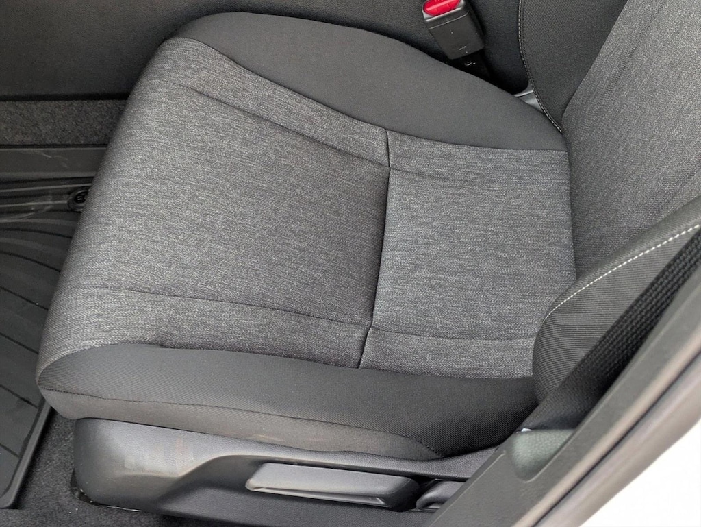 New 2025 Honda Accord LX Sedan