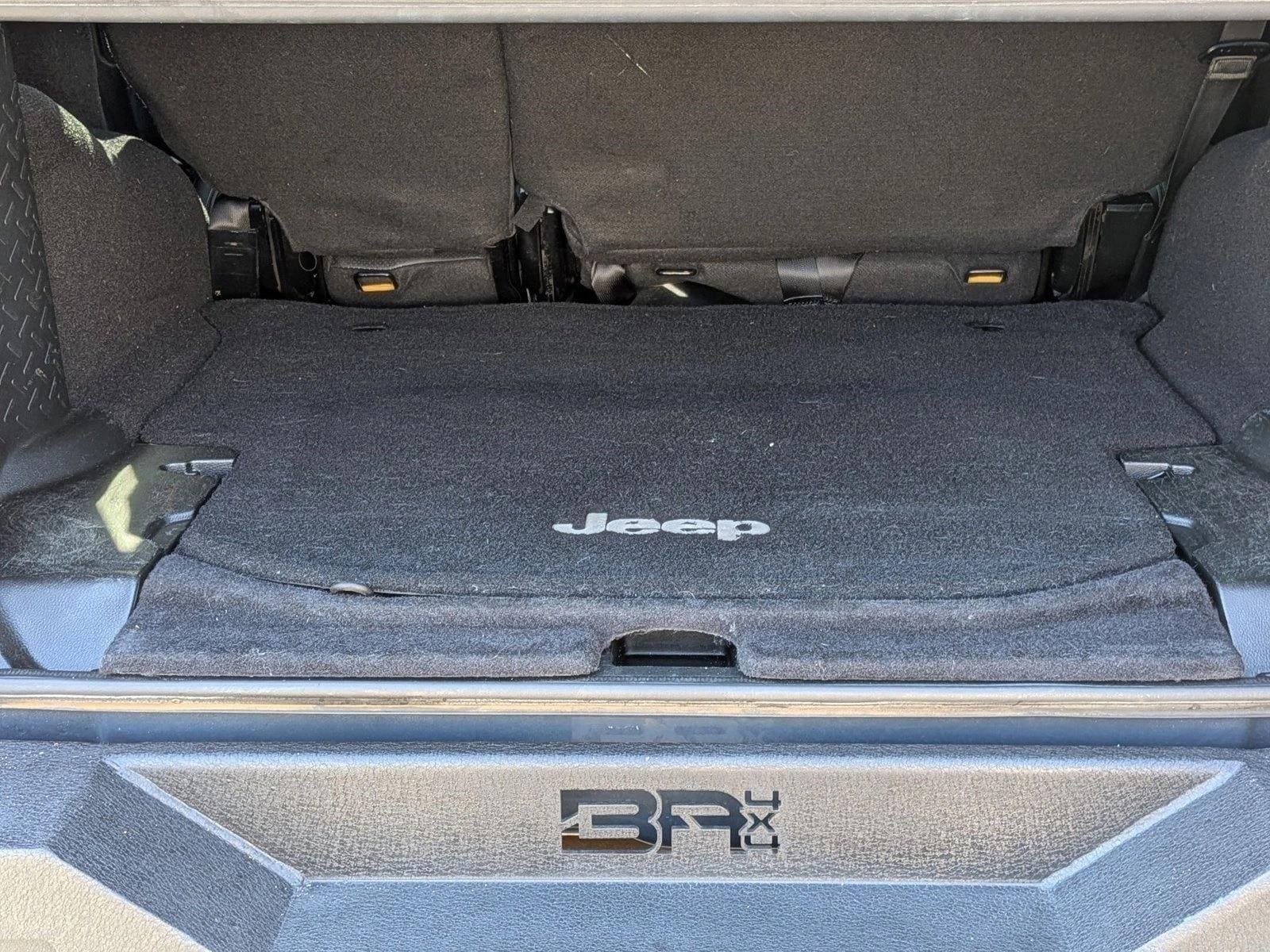 2018 Jeep Wrangler JK Unlimited Sport 4x4 photo 6