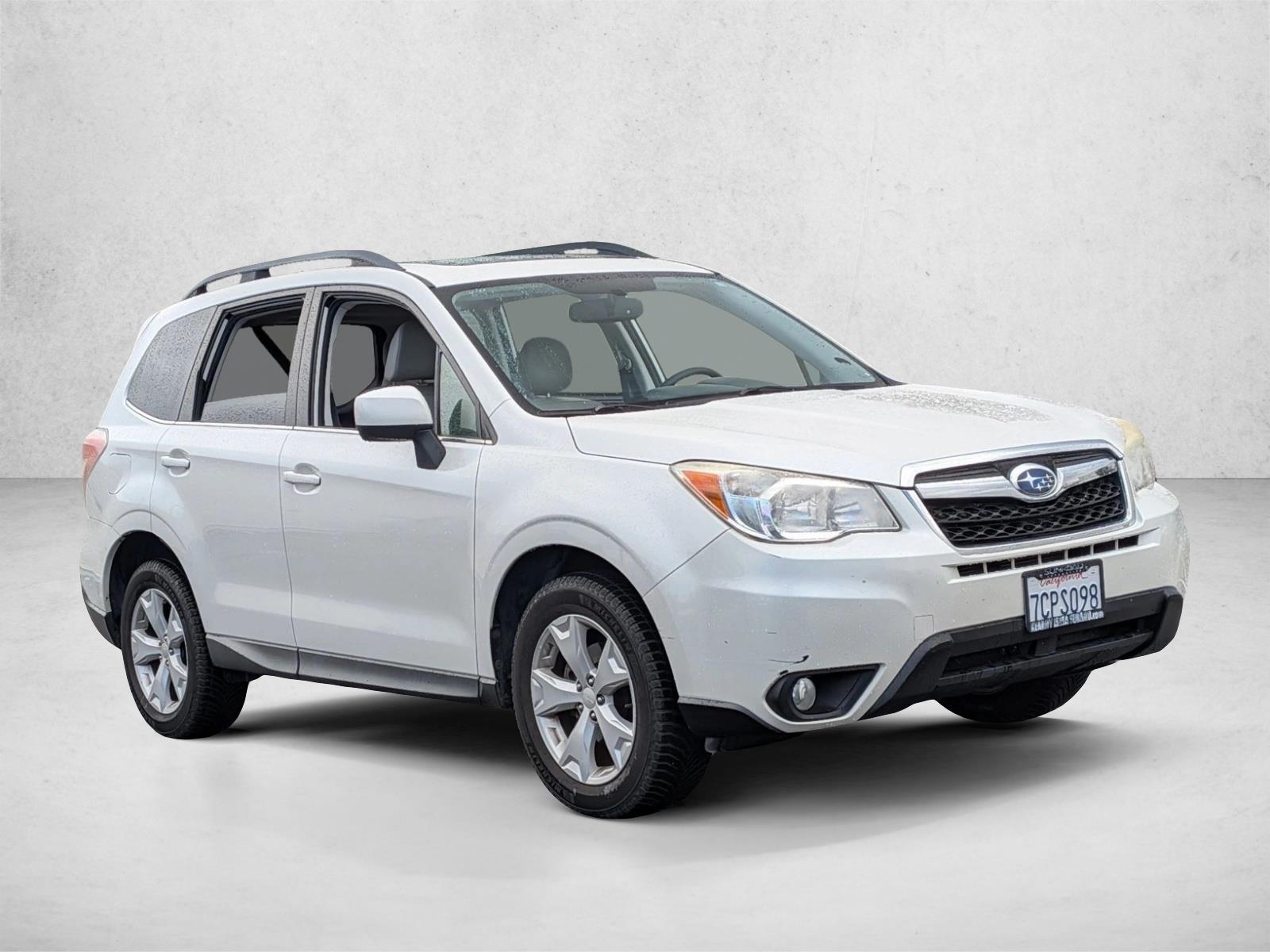 2014 Subaru Forester 2.5i Limited photo 3