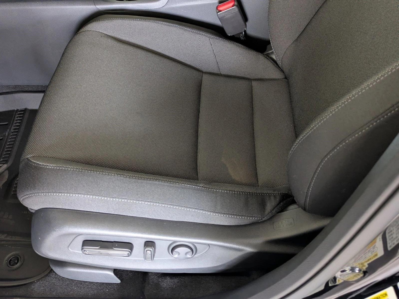 2026 Honda CR-V EX photo 4