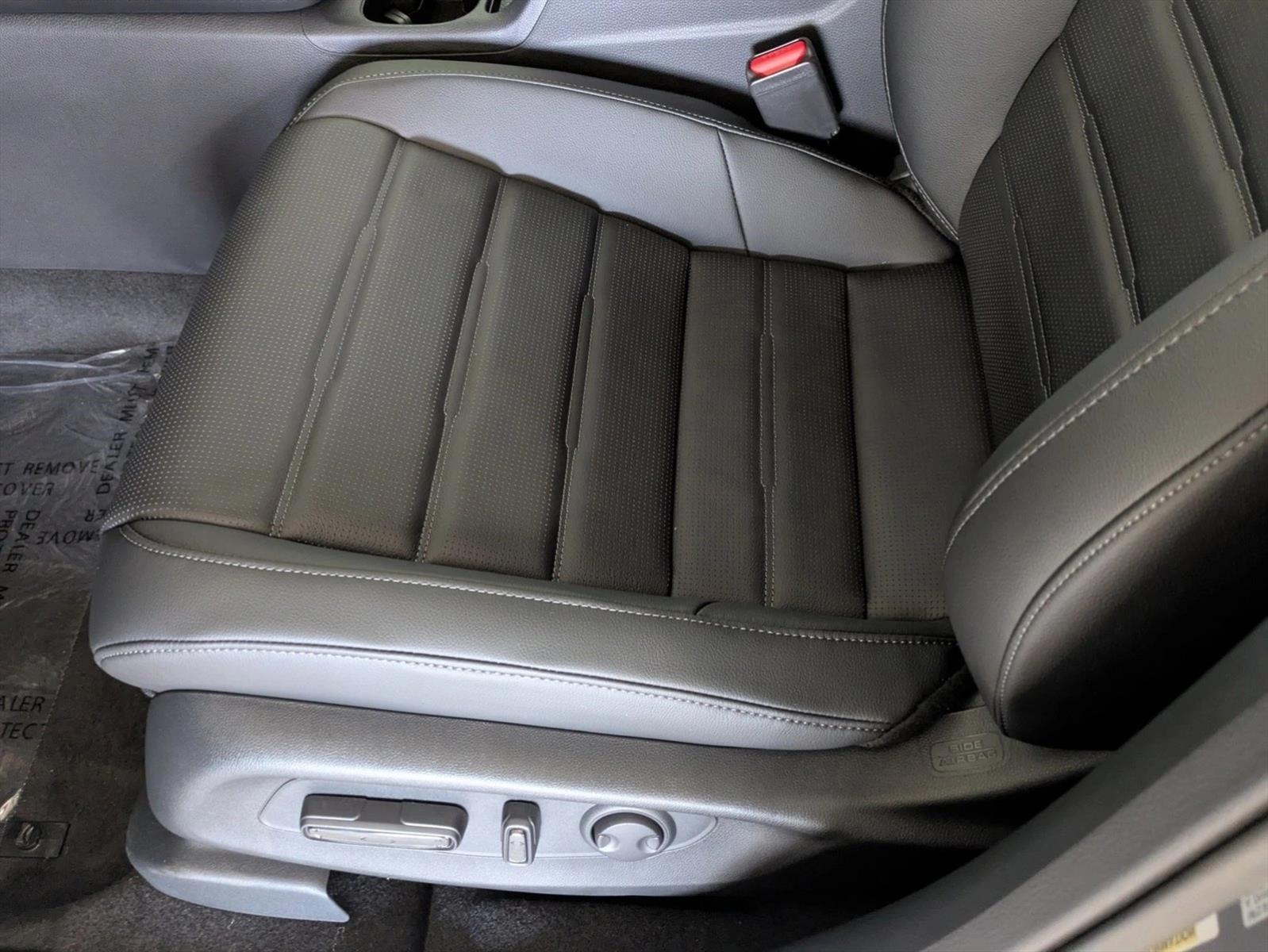 2026 Honda CR-V EX-L photo 4
