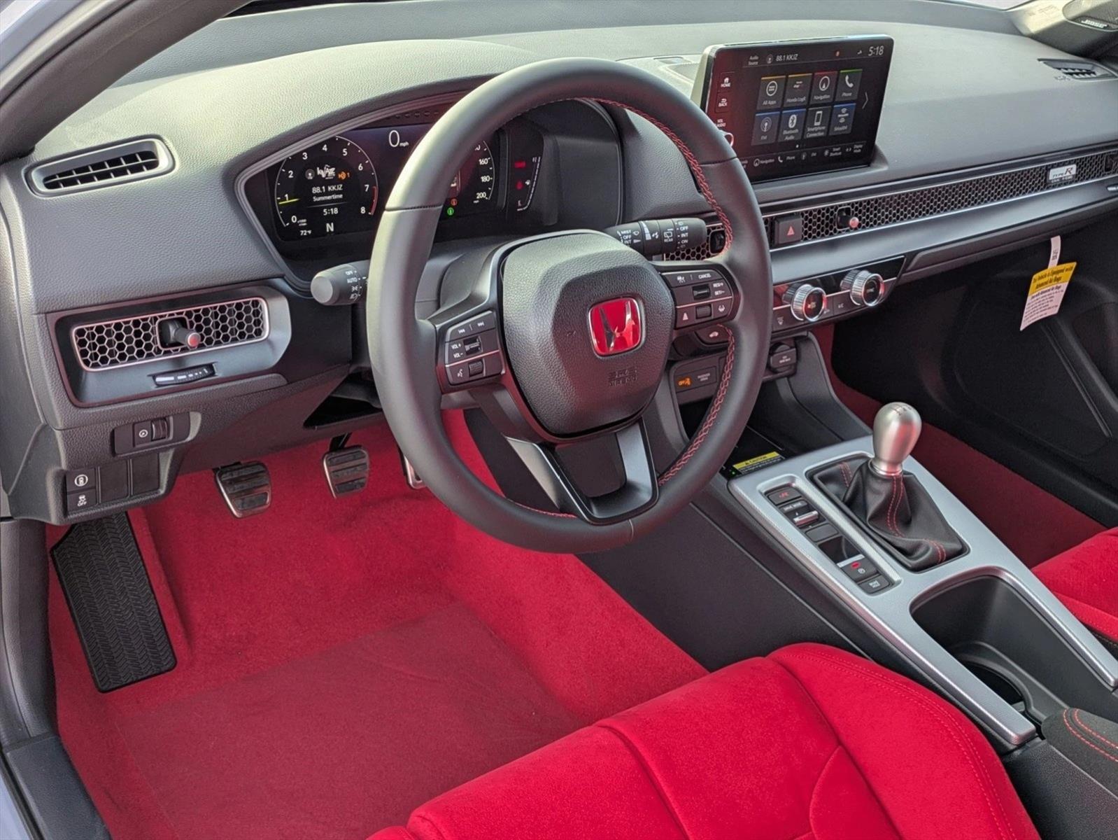 2025 Honda Civic Type R photo 2
