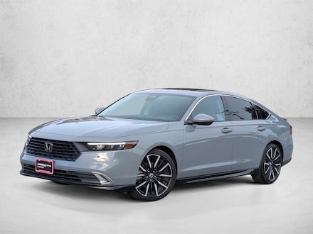 2023 Honda Accord Hybrid Touring w/BSI Sedan
