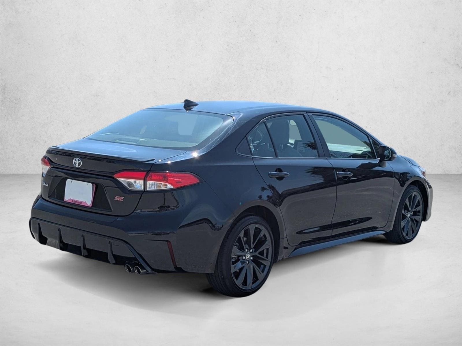 2025 Toyota Corolla SE photo 4