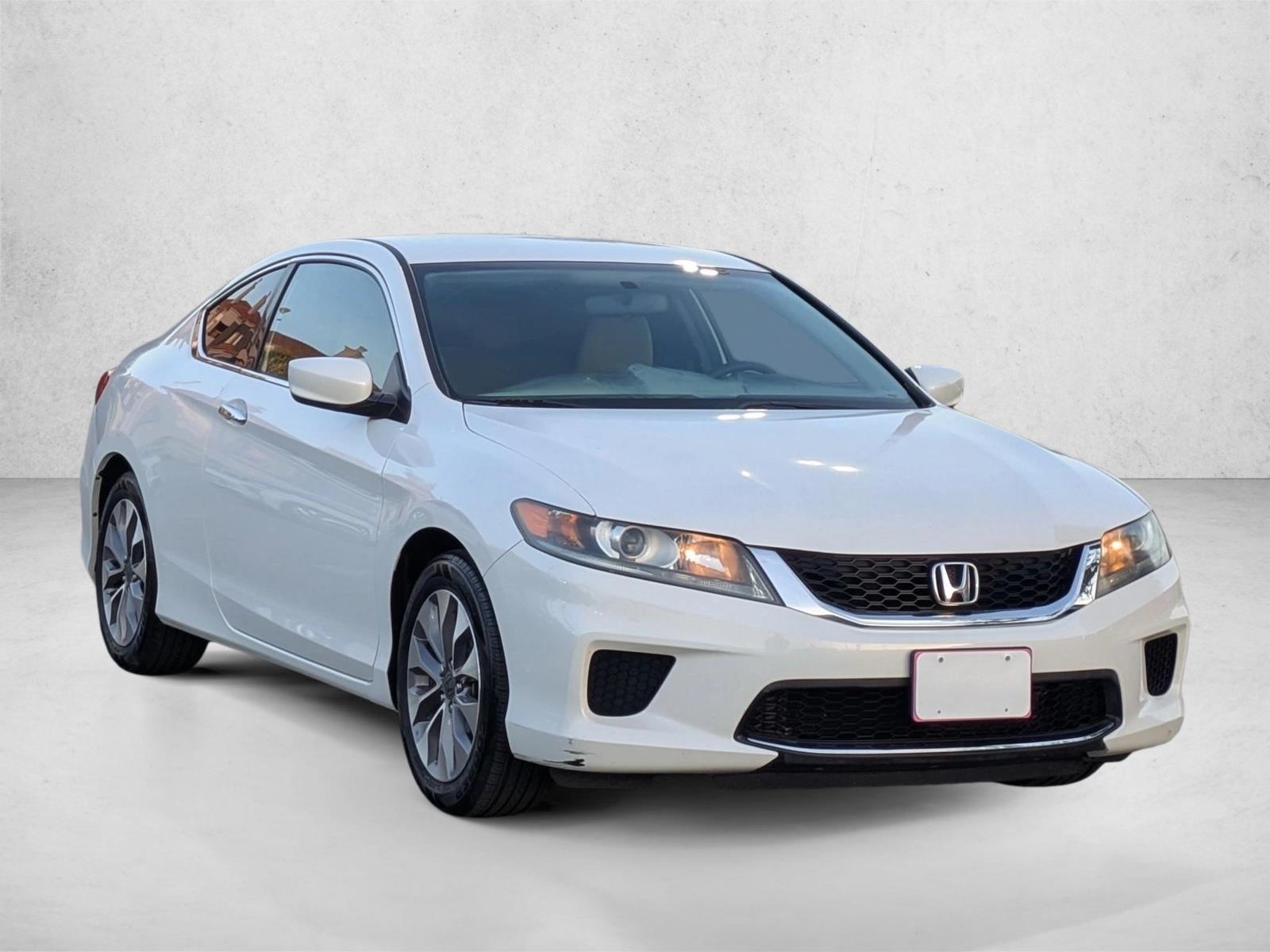 2014 Honda Accord photo 3