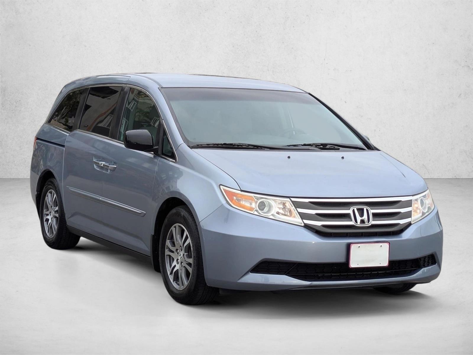 2011 Honda Odyssey EX photo 3