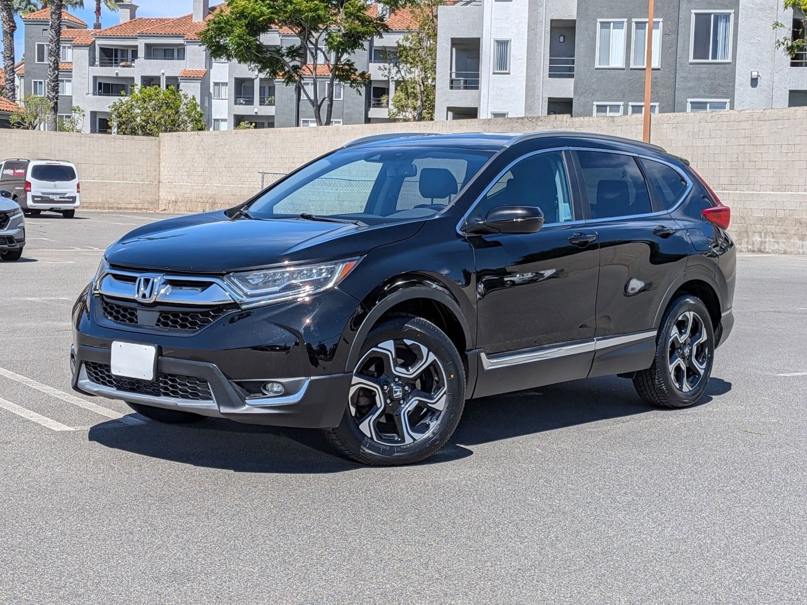 2017 Honda CR-V Touring AWD photo 1