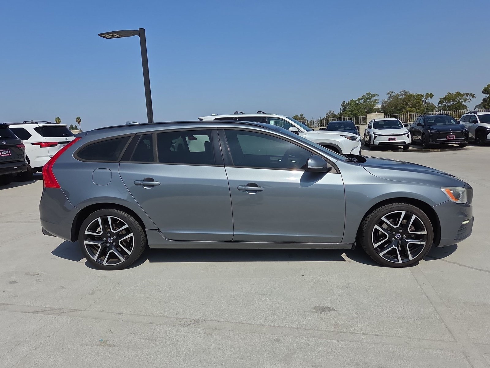 Used 2018 Volvo V60 T5 Dynamic Wagon